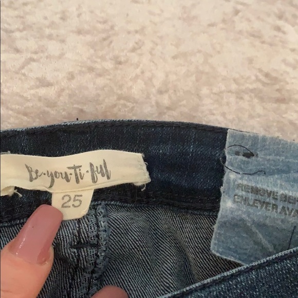 Be-you-ti-ful dark denim skinny jeans - Picture 2 of 3